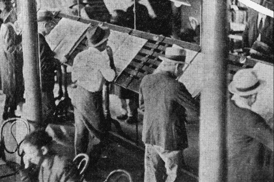 Patrons reading newspapers in the State Library of Queensland, 1934 Negative number: 12992